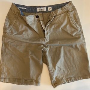 Lucky Brand Shorts Mens 34 Beige Chino Pockets Cotton Saturday Stretch Shorts